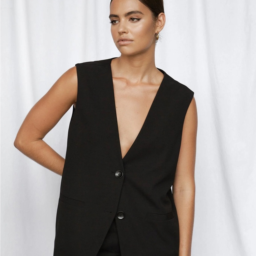 SNDYS australia vest